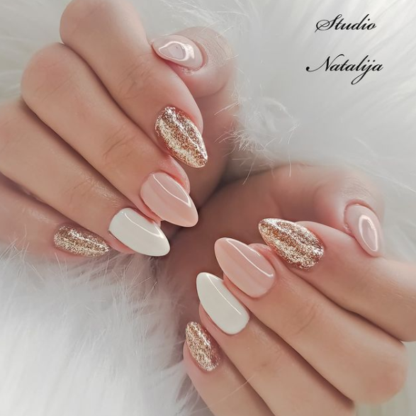 Gold Wedding Nails