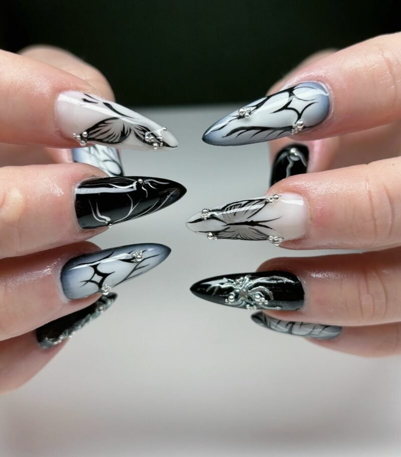 Gothic nails ideas for October