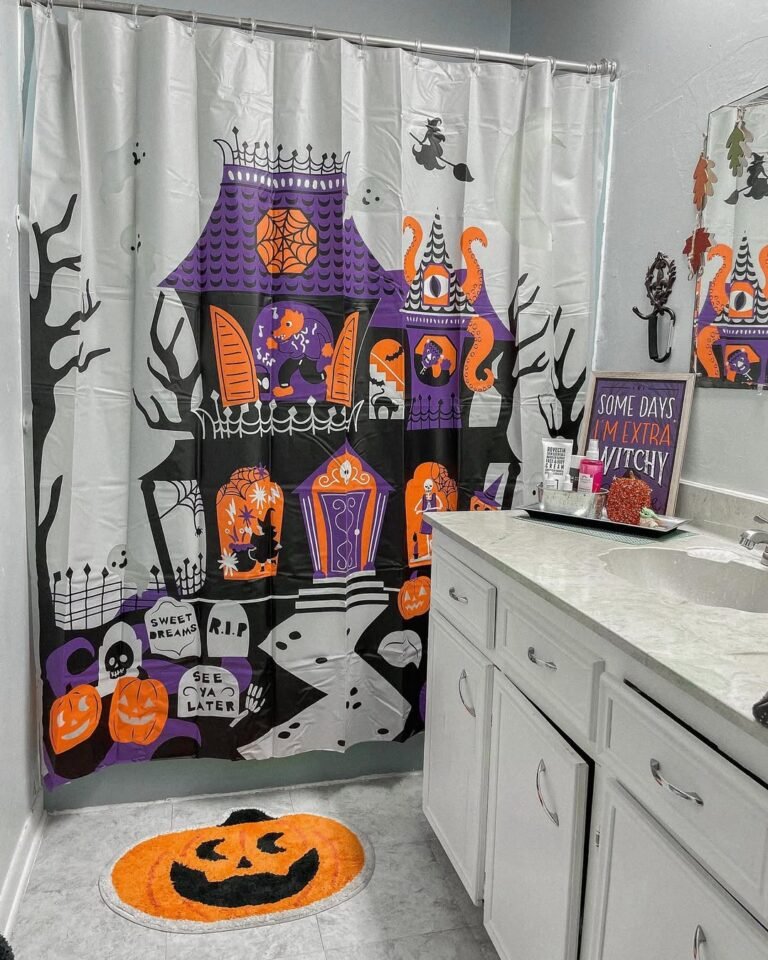Haunted Mansion, Guest Bath Edition
