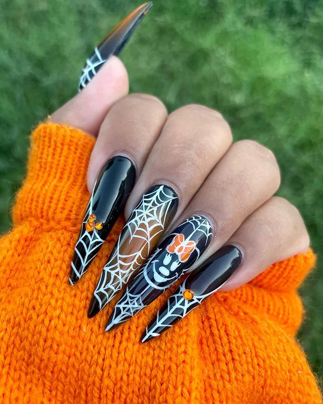 Long Pointy Black Spider Webs & Minnie Skull Disney Nails