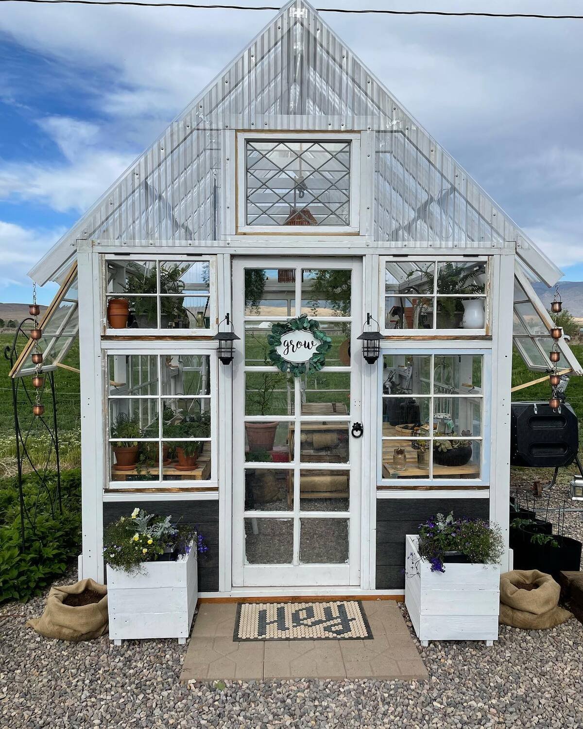 Maximize The Space In The Greenhouse