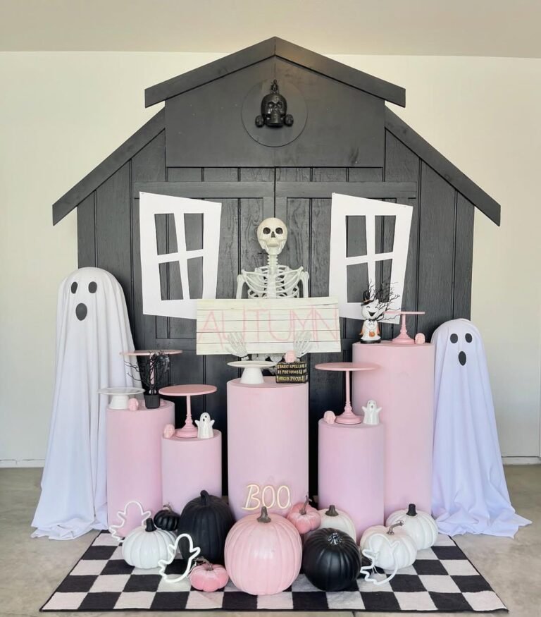 Pastel Pumpkins At The Haunted House