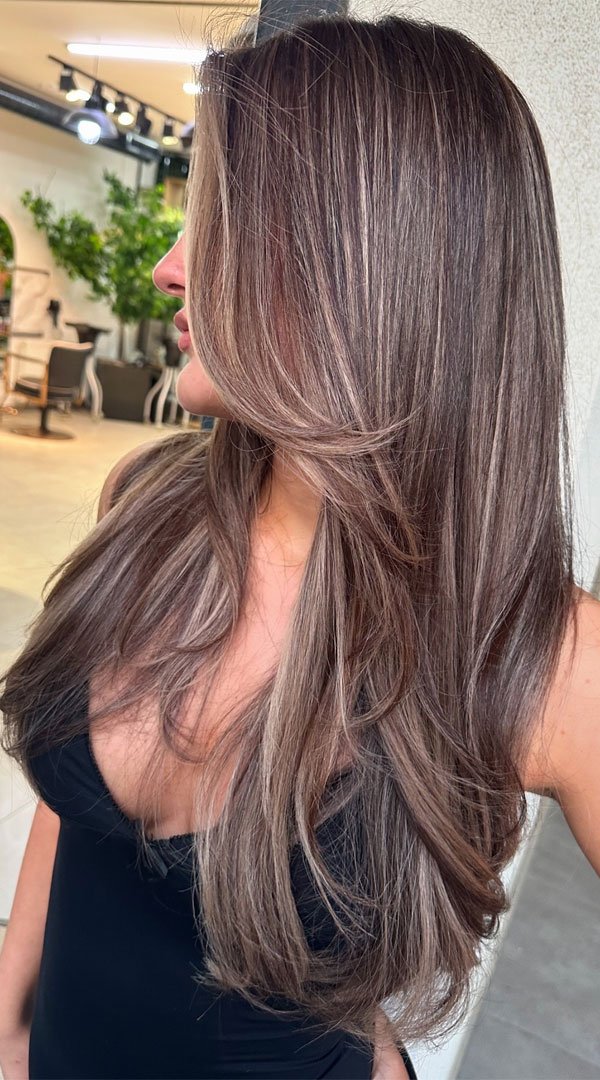 Ash Brown Sleek Layers