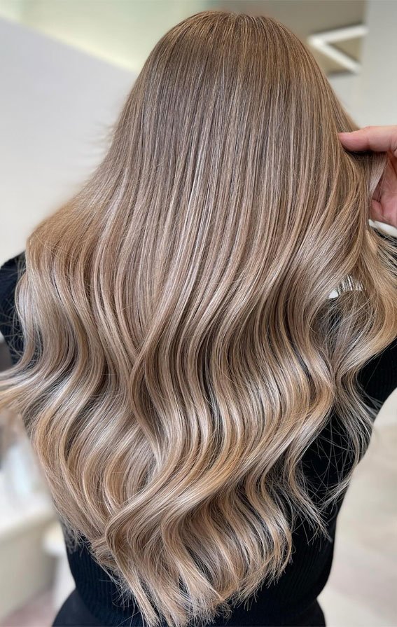 Beige Blonde Glaze Balayage