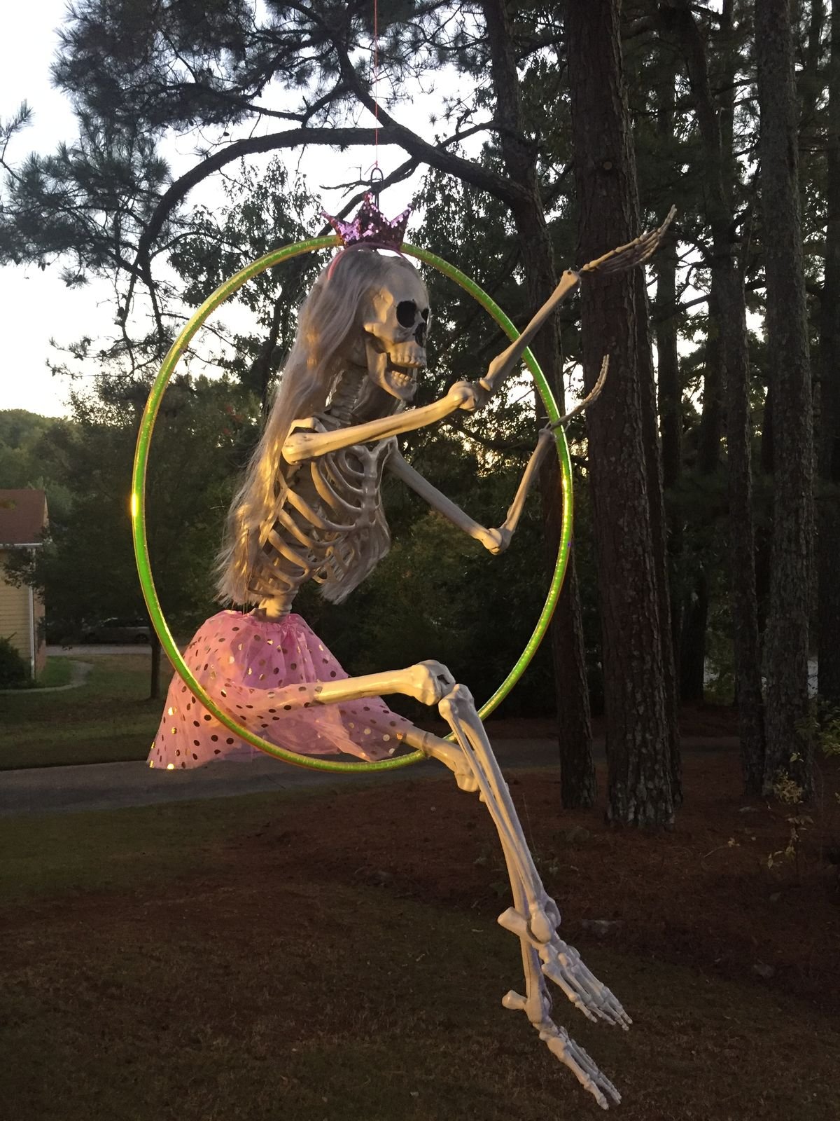 Halloween Circus Performer Hula Hoop Swinger