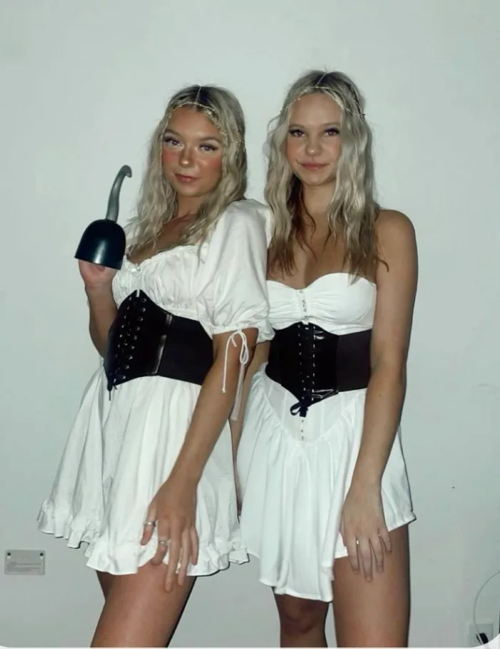 Pirate Maidens